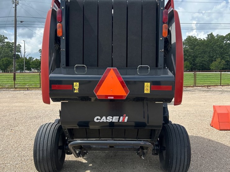 case-ih-rb465-image-3