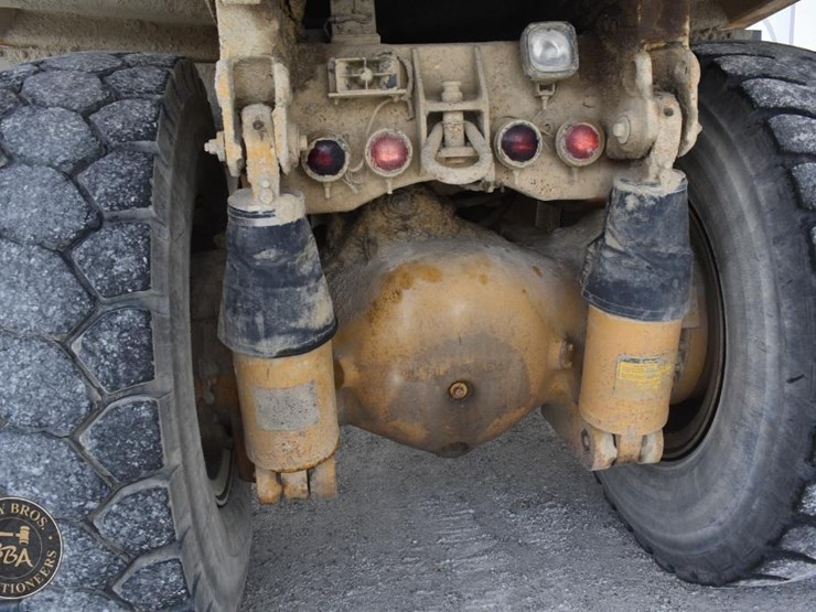 1994-caterpillar-769c-image-13