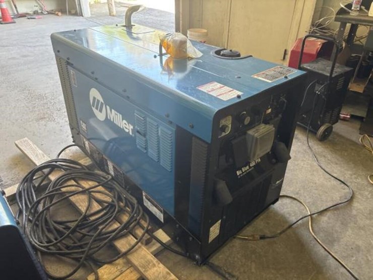 big-blue-400-pro-dc-welding-generator-image-4