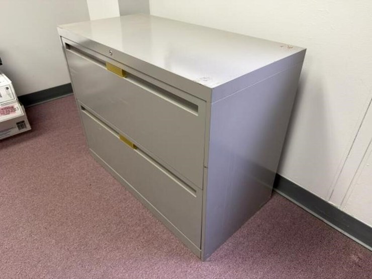 2-drawer-metal-filing-cabinet-image-1
