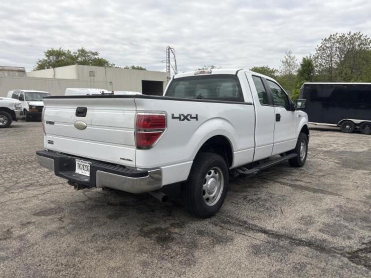 2011-ford-f150-xl-image-5