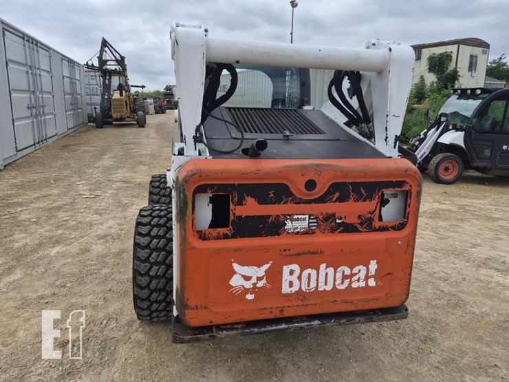 2011-bobcat-s750-image-11