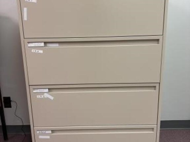 4-drawer-metal-filing-cabinet-image-1
