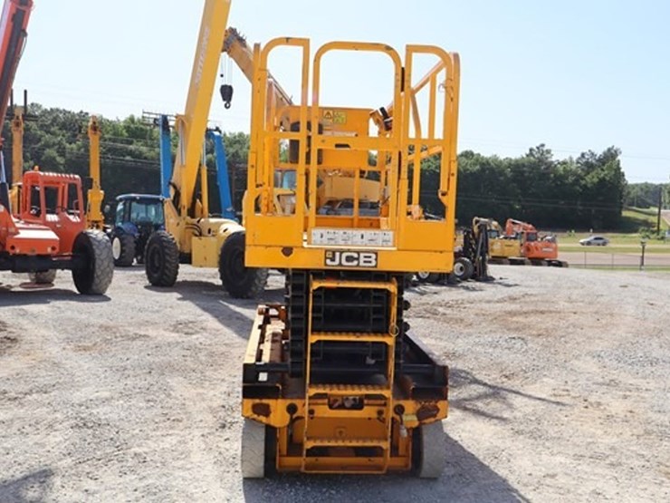2018-jcb-s3246e-image-4