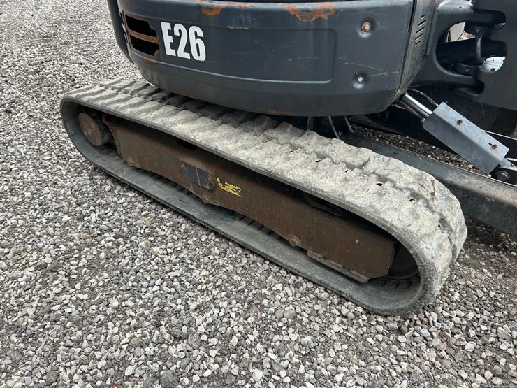 2016-bobcat-e26-image-12