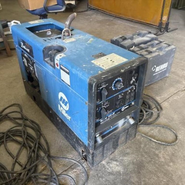 MILLER BOBCAT 225
