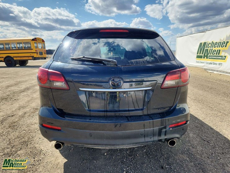 2015-mazda-cx9-image-7