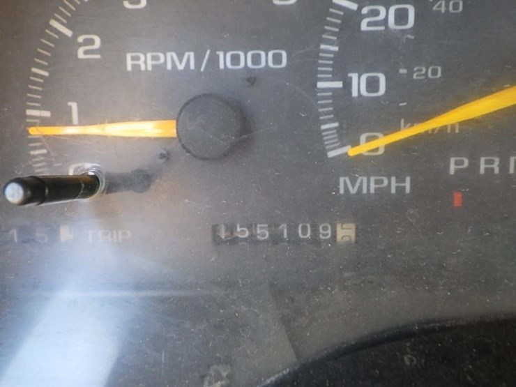 1997-chevrolet-3500-image-36