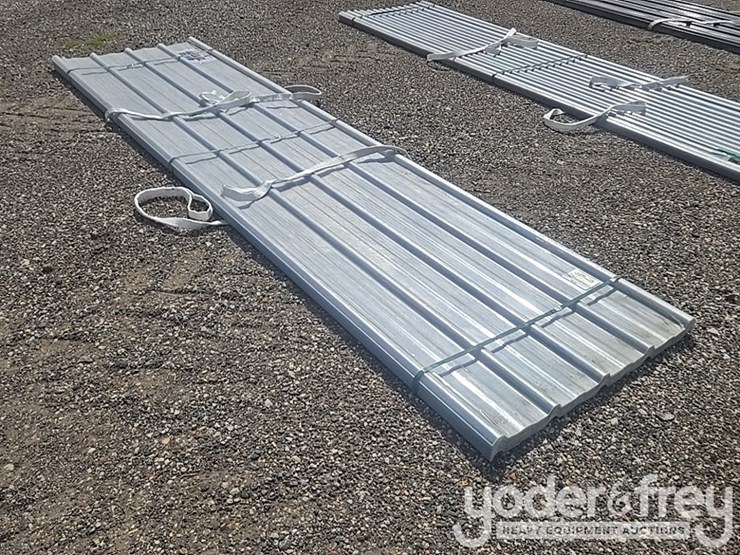 unused-clear-polycarbonate-roof-panel-12'-x-3'-(30-of)-image-1