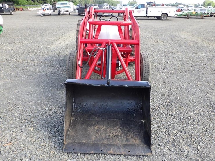 ford-tractor-image-2