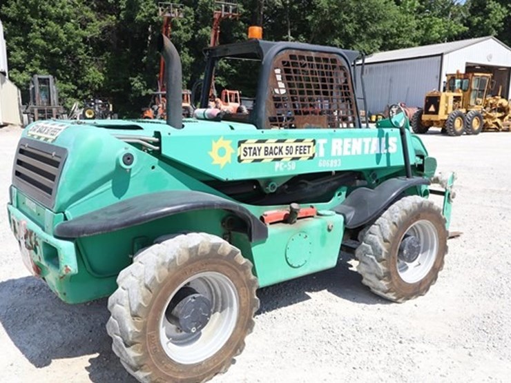 2014-jcb-520-50-image-5