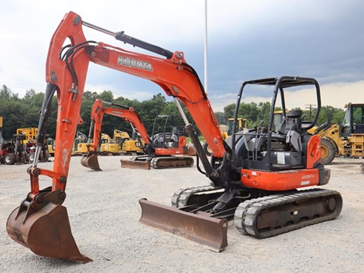 kubota-kx057-4-image-1