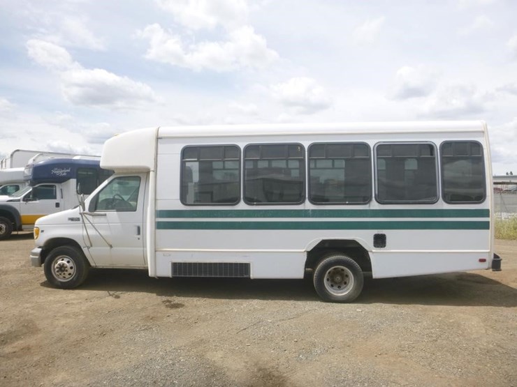 2002-ford-e450-image-6