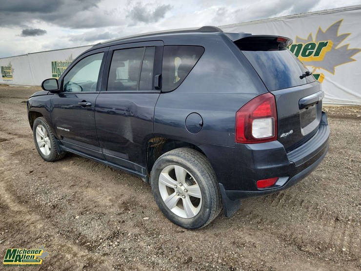 2014-jeep-compass-image-3