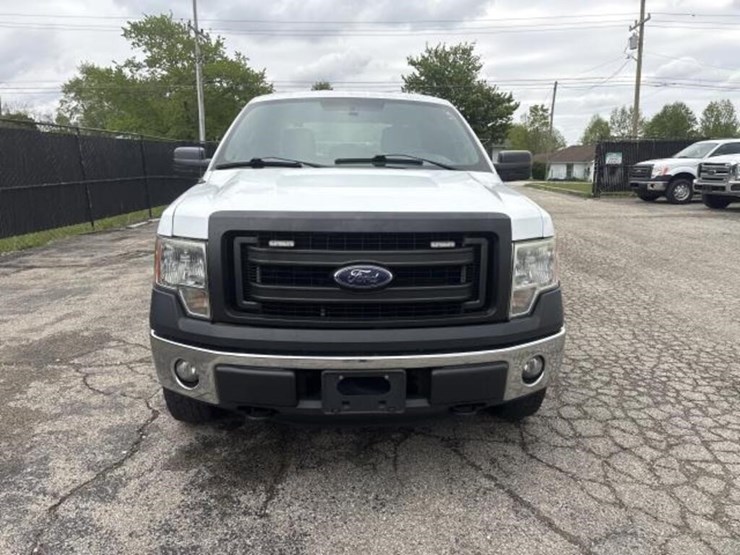 2014-ford-f150-xl-image-7