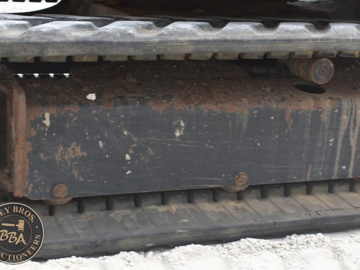 2016-caterpillar-305e2-cr-image-34