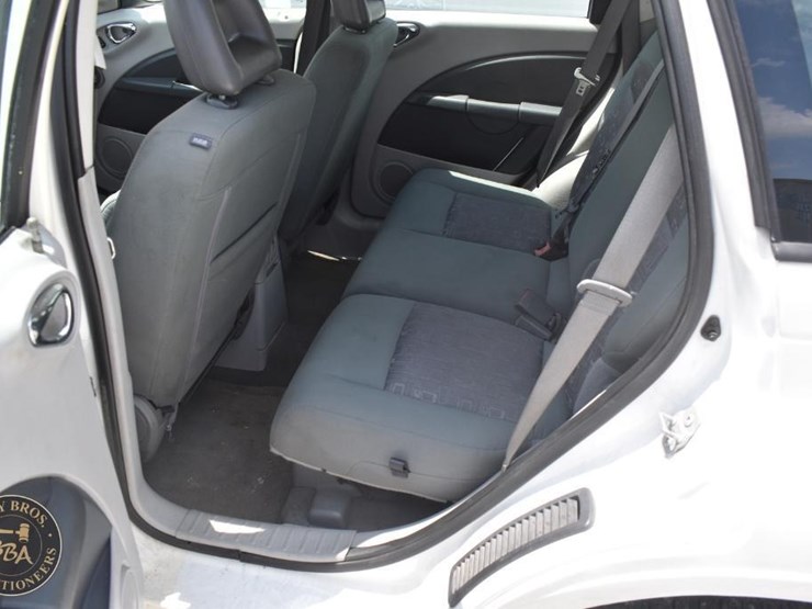 2007-chrysler-pt-cruiser-image-22