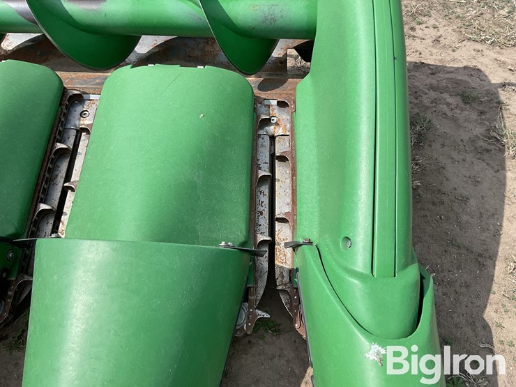 john-deere-608c-image-10