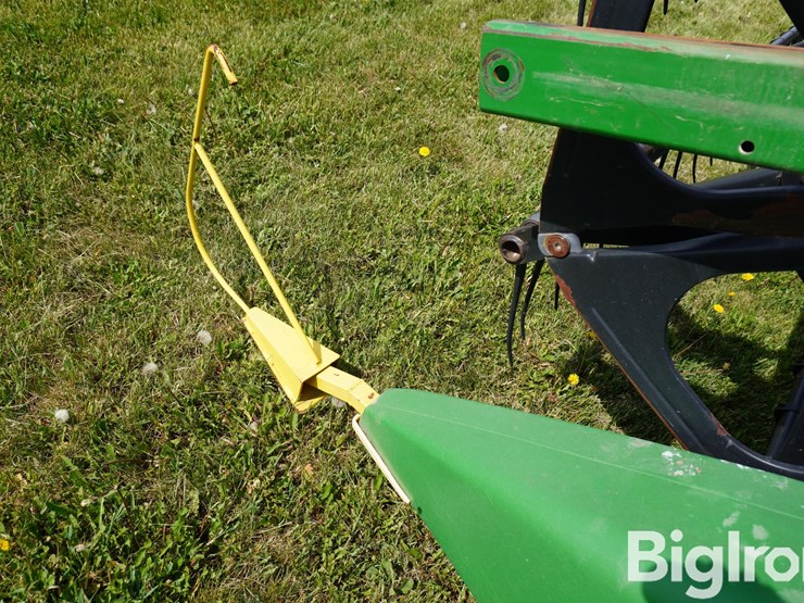 john-deere-635f-image-16