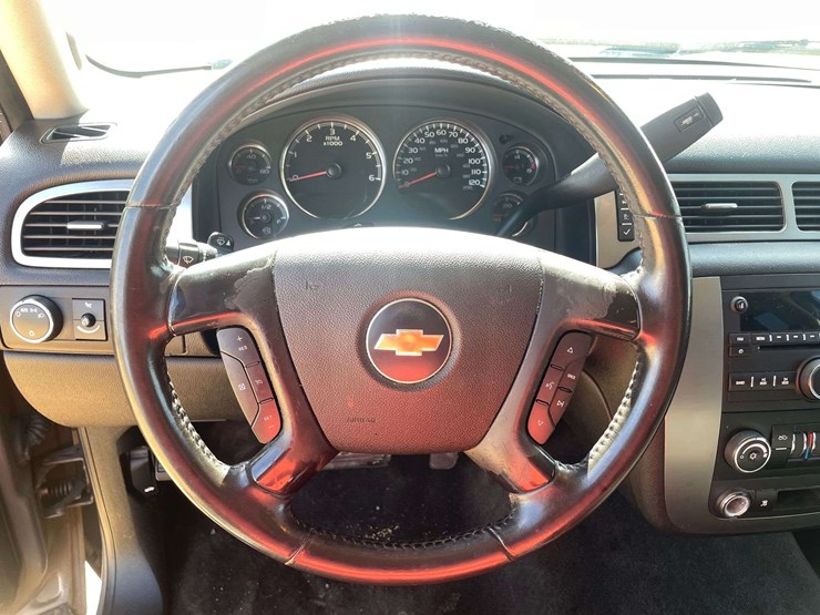 2007-chevrolet-avalanche-ls-image-12