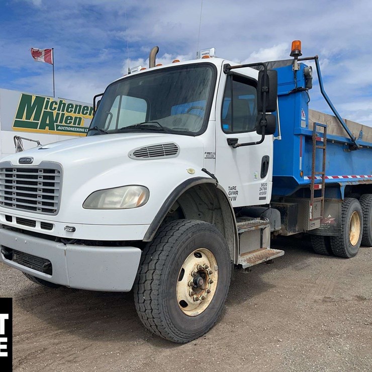 2008 FREIGHTLINER M2 106