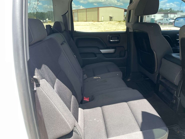 2014-chevrolet-silverado-1500-image-16