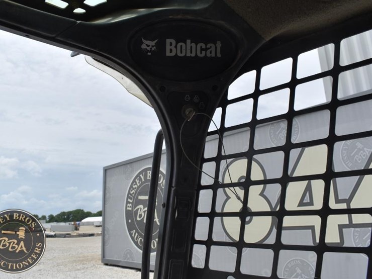 2016-bobcat-s570-image-19