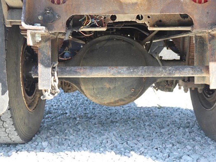 2005-international-durastar-4300-image-16