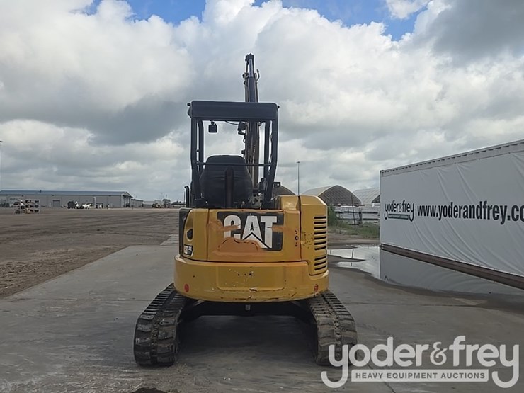 2016-cat-304e2-image-4
