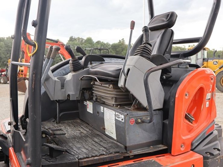 kubota-kx057-4-image-18