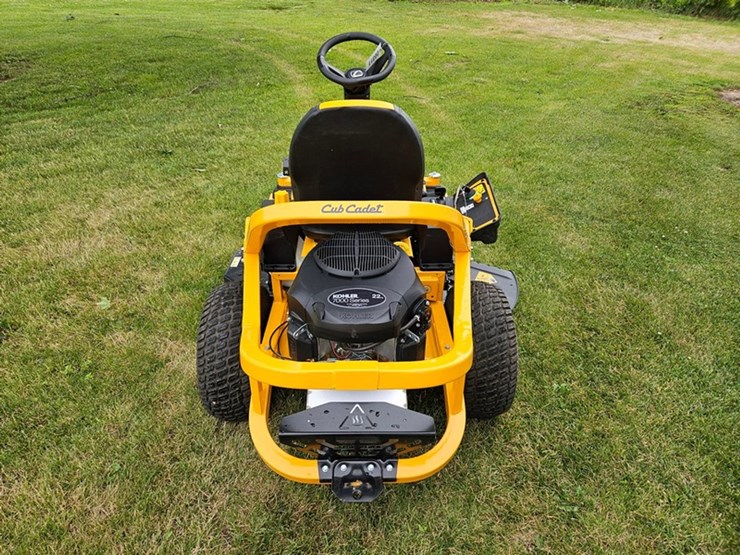 #311-•-cub-cadet-ultima-zts1-zero-turn-mower-image-4