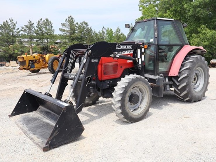 2005-massey-ferguson-5460-image-1
