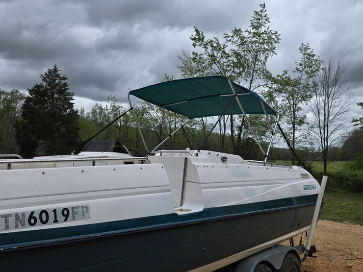 #256-•-1999-monterey-230-explorer-deck-boat---located-in-centerville,tn-image-14