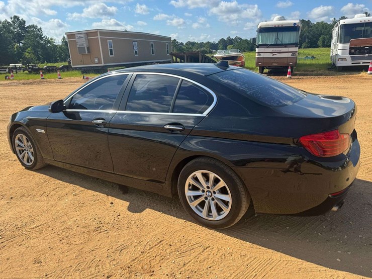 2015-bmw-528i-4dr-sedan---142,305-miles-image-4