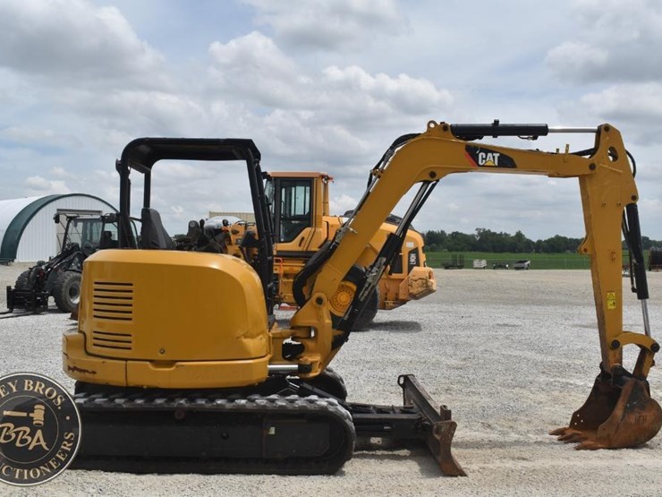 2019-caterpillar-305e2-cr-image-6
