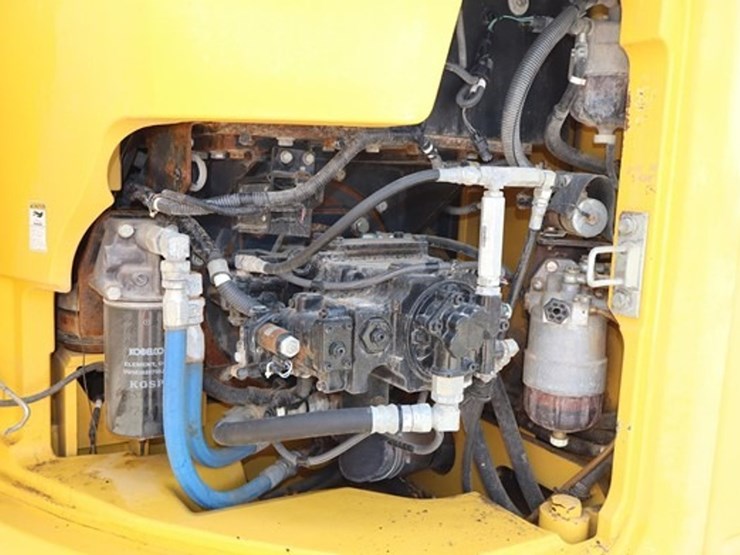 2019-kobelco-sk140sr-lc-5-image-30