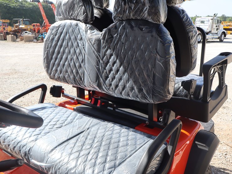 #104-•-4-seater-electric-golf-cart-image-13
