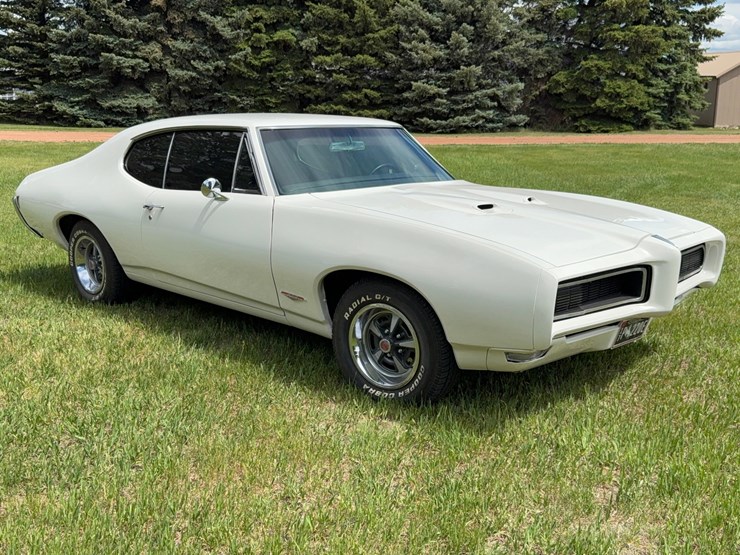 1968-pontiac-gto-image-9
