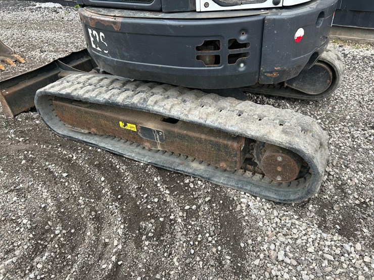 2016-bobcat-e26-image-16