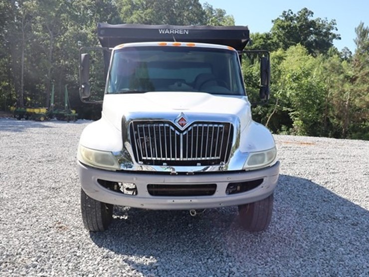 2005-international-durastar-4300-image-8