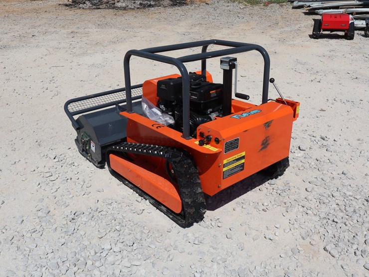 #239-•-remote-control-lawn-mower-image-3