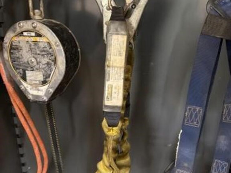 personal-safety-equipment-image-4