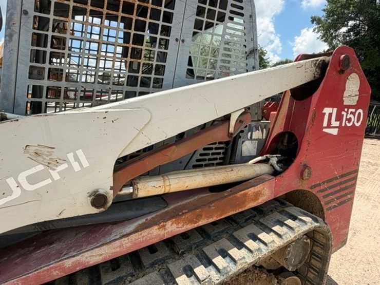 takeuchi-tl150-image-16