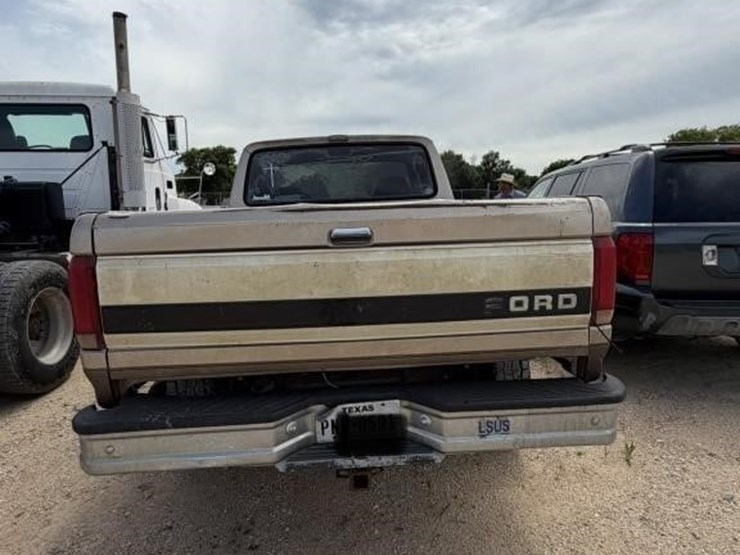 l2---1993-ford-pick-up-image-5