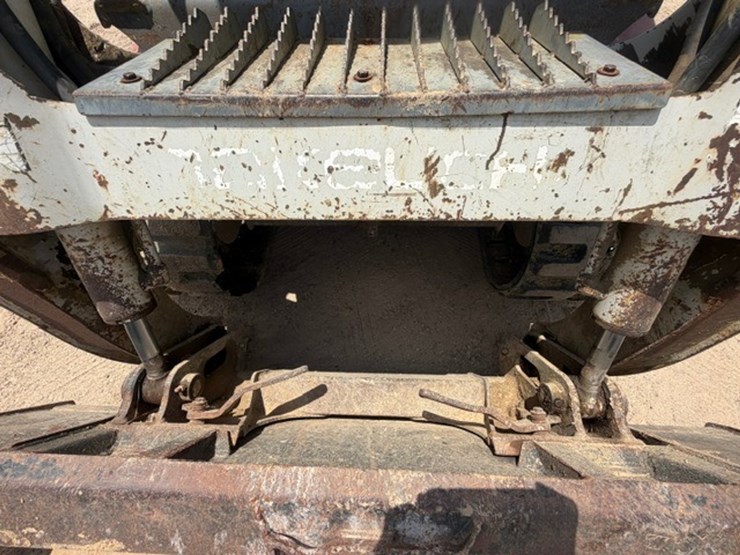 takeuchi-tl150-image-43