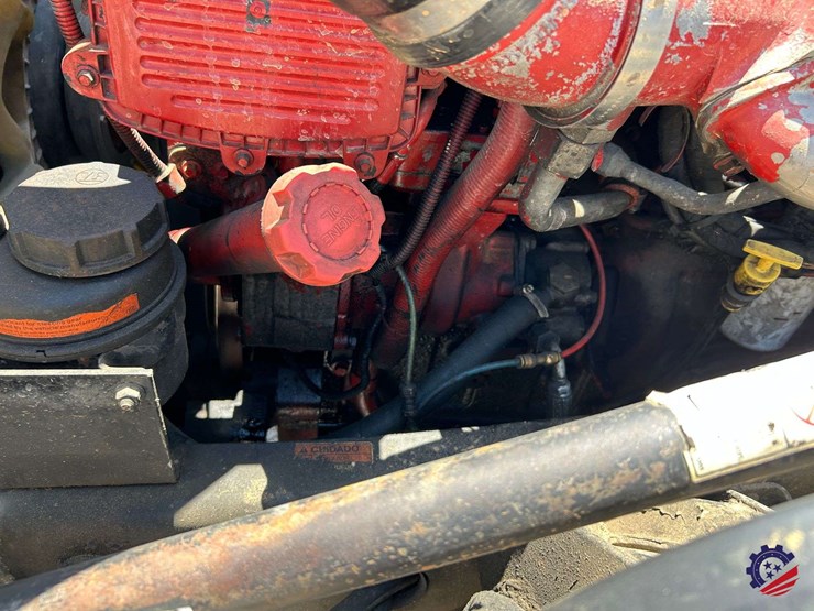 2011-volvo-vnl64t-day-cab-t/a-truck-tractor-image-89