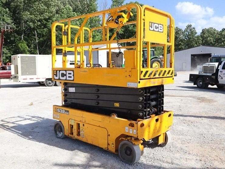 2018-jcb-s3246e-image-7