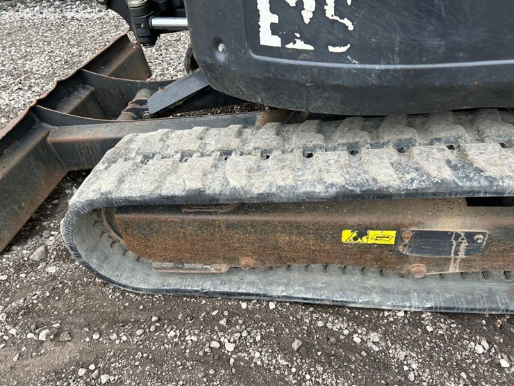 2016-bobcat-e26-image-17