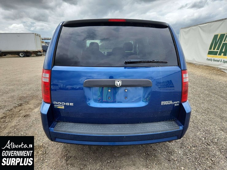 2010-dodge-grand-caravan-se-image-10