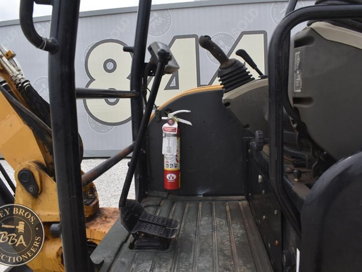 2016-caterpillar-305e2-cr-image-43